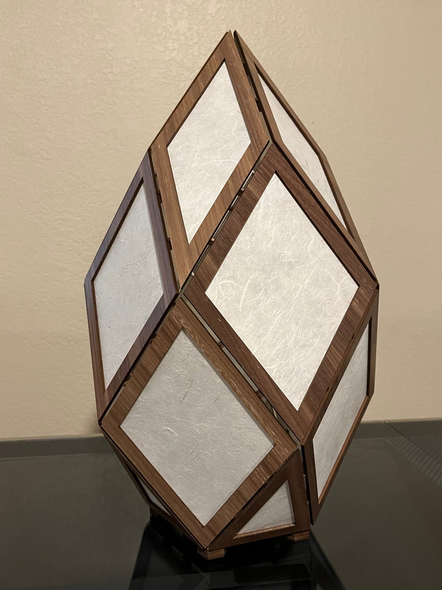 Jewel Lamp "Topaz T" - Walnut