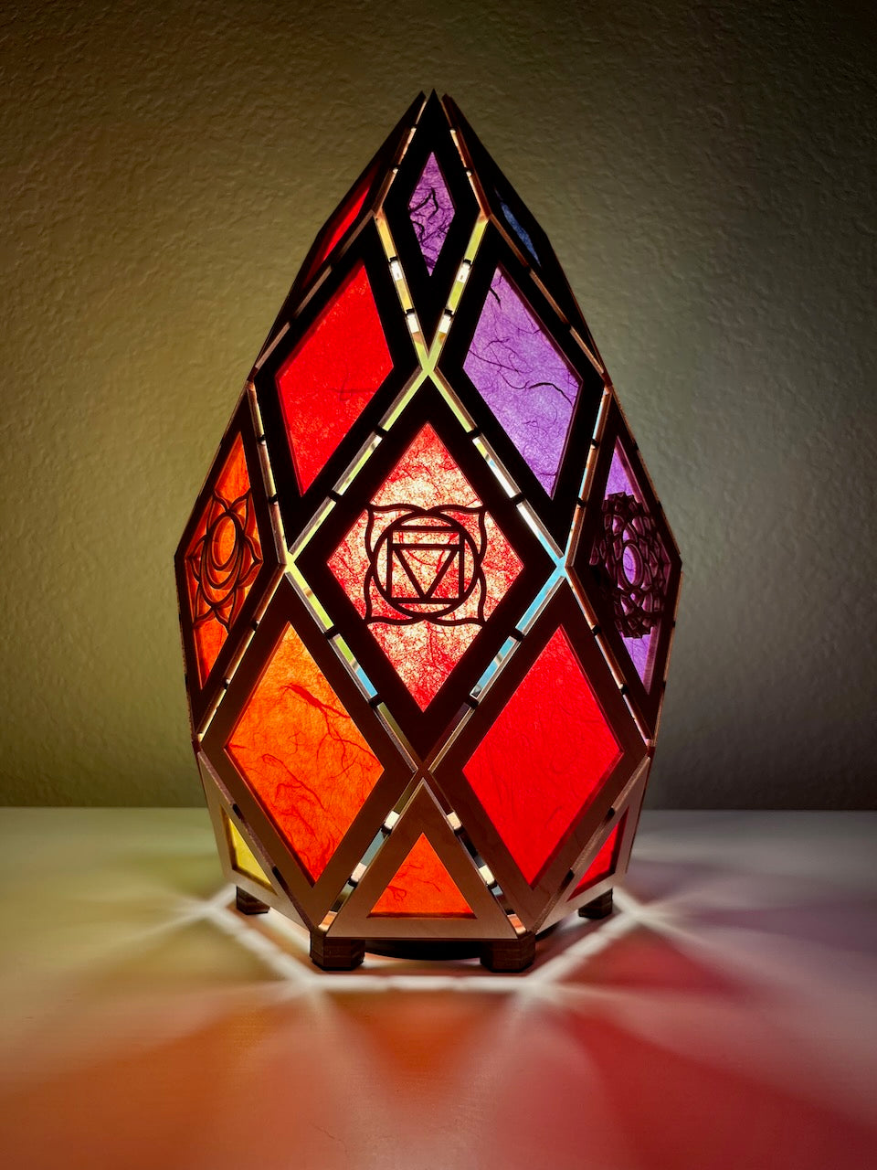 Jewel Lamp "Emerald T" - Chakras